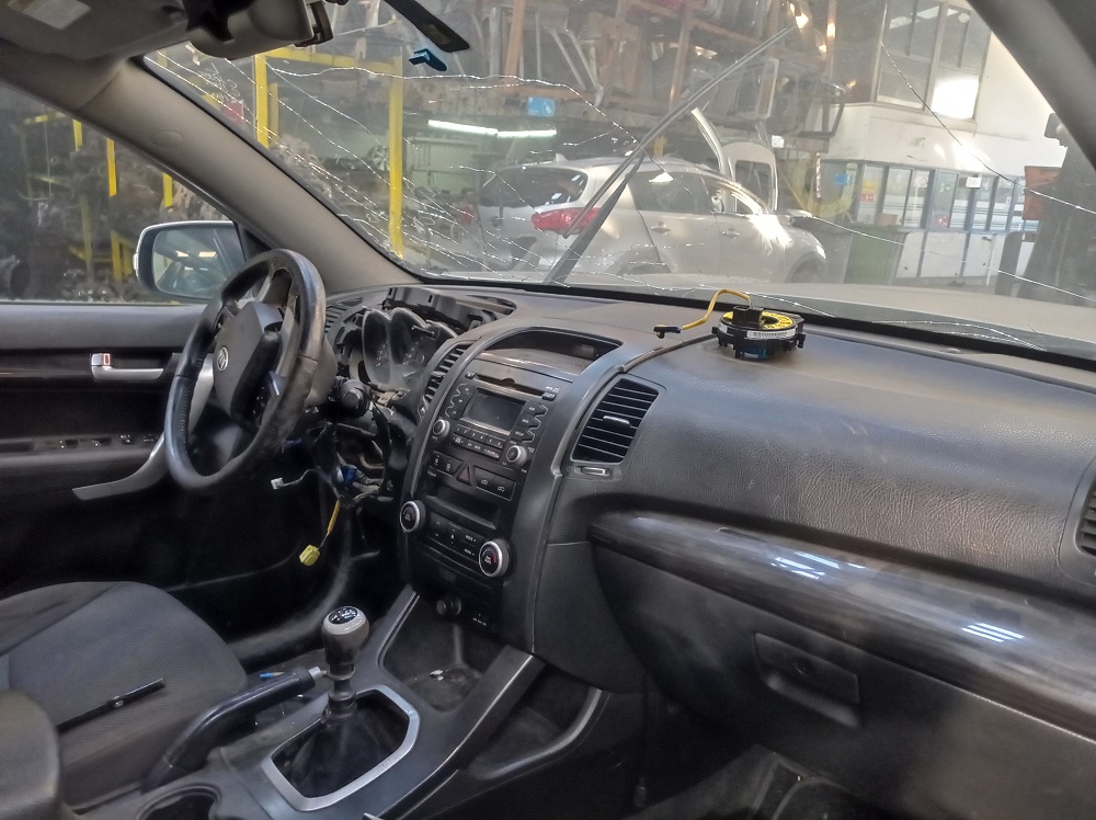 EJE Kia SORENTO 2.4LTS. 2010  USADO  EN DESARME